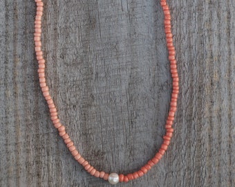 Pearl necklace with pendant