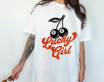 LUCKY GIRL Übergroßes Grafik-T-Shirt - Retro Western Kirsch-T-Shirt - Vintage Ästhetik - Trendy Country Girl Shirt - Western Streetwear