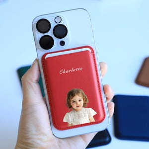 Cartera MagSafe personalizada para iPhone: tarjetero de cuero con foto y nombre para niños, regalo personalizado para mamá, papá, baby shower o cumpleaños.