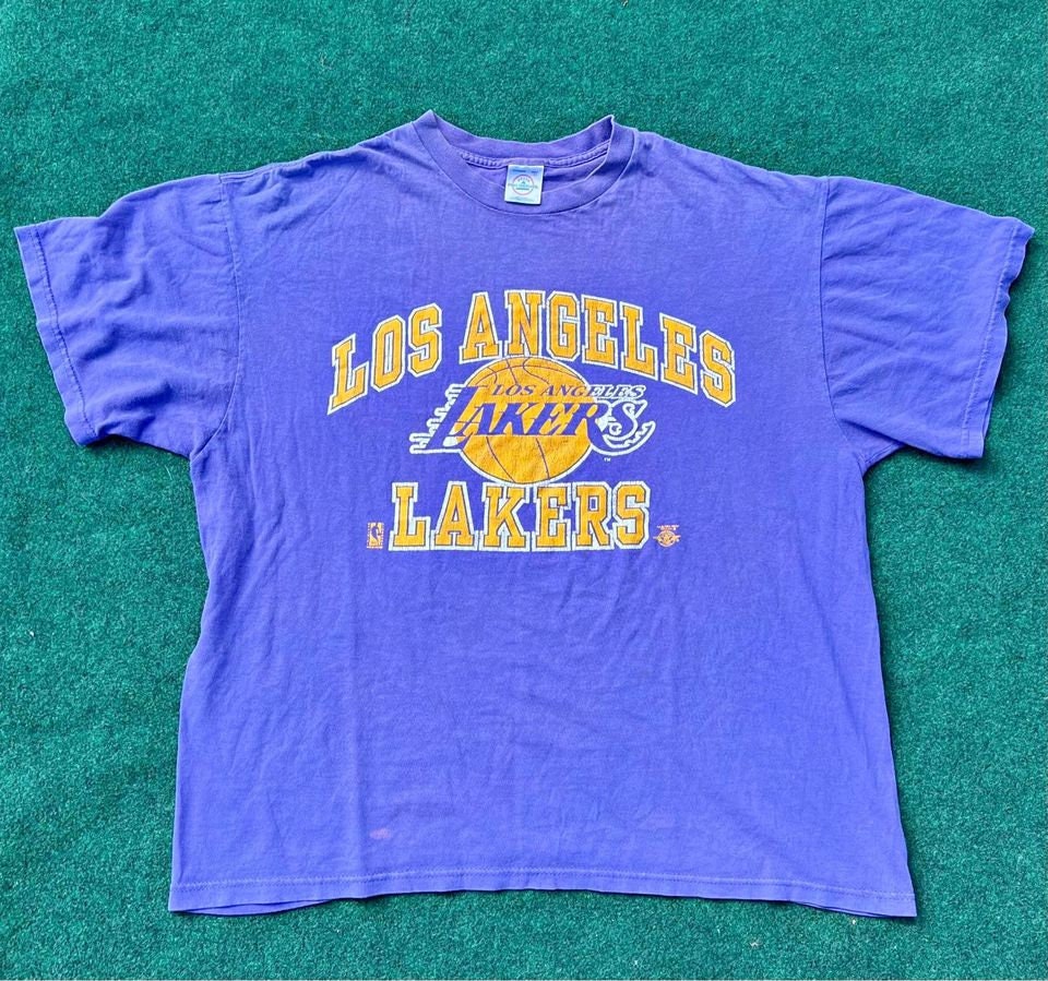 Vintage LA Los Angeles Lakers Dynasty Basketball T Shirt Tee for Sale in  Anaheim, CA - OfferUp