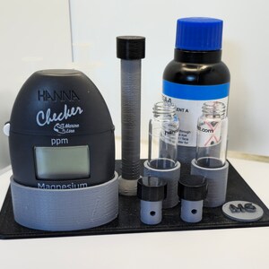 Hanna Magnesium Test Caddy