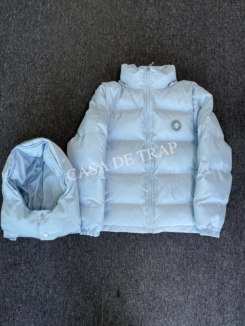 Trapstar Irongate Detachable Hooded Puffer Jacket in Blue image 4