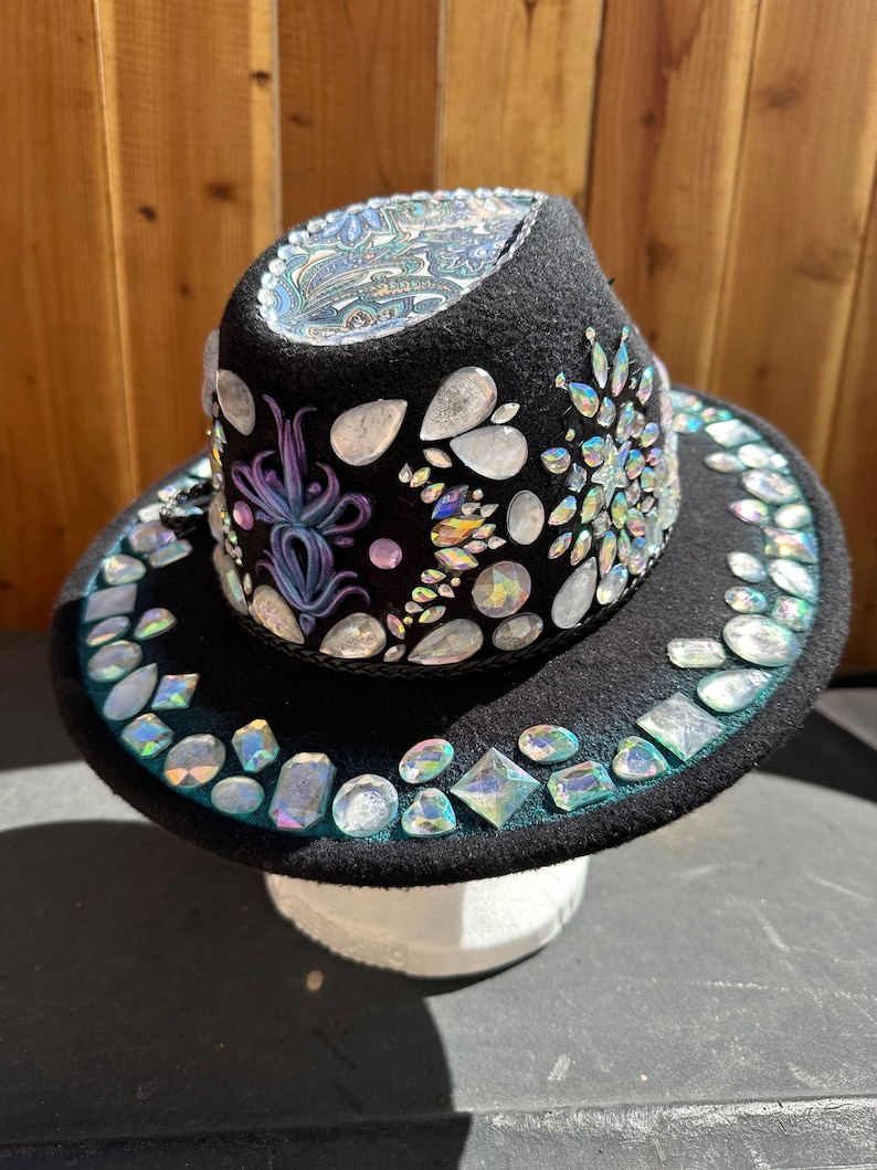 Goddess Hat