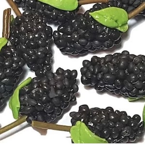 3pc Miniature Black Grapes Bunches Lot 1;6-1;12 Scale