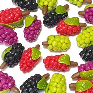4pc Miniature Mixed Grapes Lot 1;6-1;12 Scale