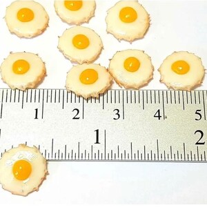 6pc Miniature Fried Crispy Eggs Lot 1;6-1;12 Scale