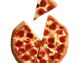 8 sztuk miniaturowych kawałków pizzy pepperoni w skali 1;6-1;12