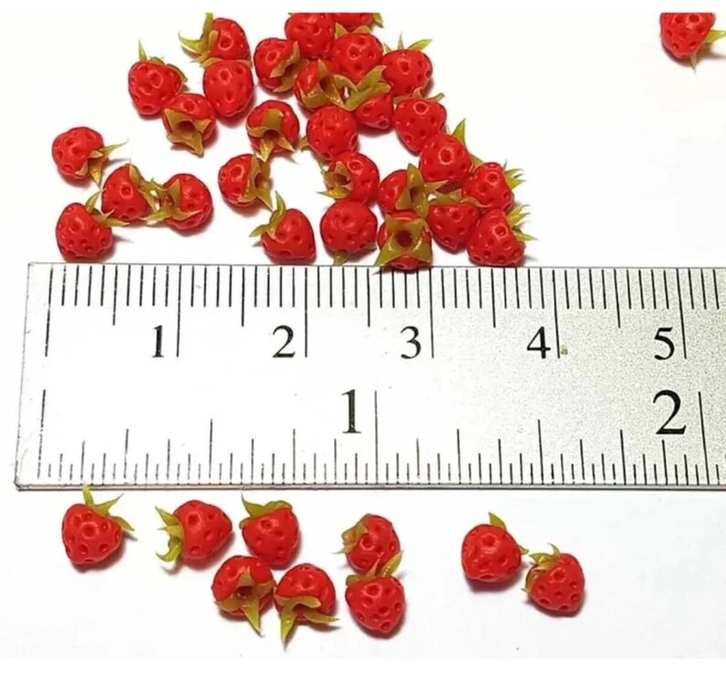 5pc Miniature Strawberry Fruit Lg Lot 16-112 Scale image 6