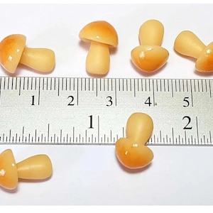 5pc Miniature Golden Mushroom Lot 1;6-1;12 Scale