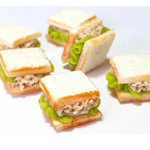 5pc Miniature Tuna Sandwich Whole Lot 1;6-1;12 Scale