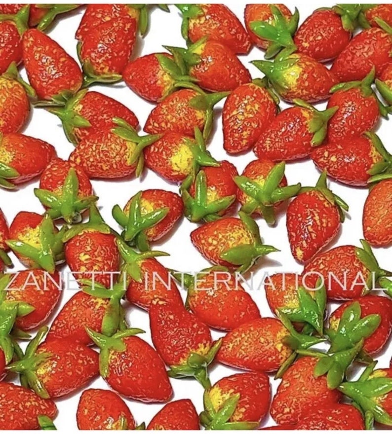 5pc Miniature Strawberry Fruit Lg Lot 16-112 Scale image 4