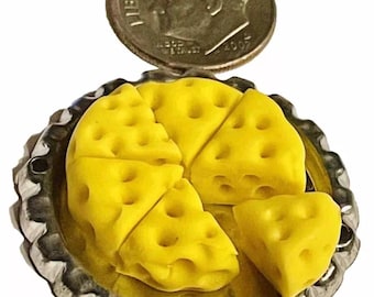 6pc Miniature Yellow Cheese Slices Lot 1;6-1;12 Scale **FREE TRAY**