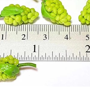 3pc Miniature Green Grapes Bunches Lot 1;6-1;12 Scale