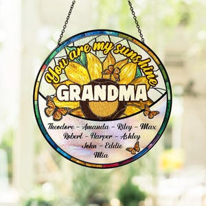 Sunflower Glass Suncatcher: Floral Window Pendant, Grandma Gift