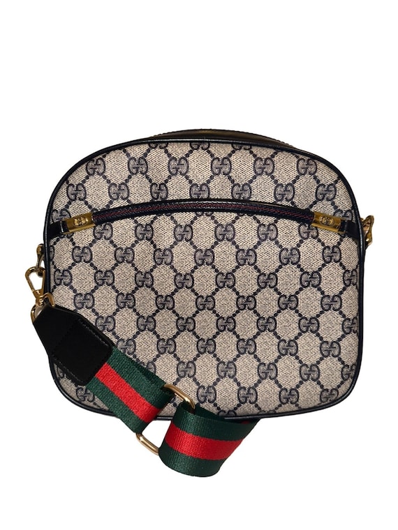 Gucci vintage clutch / crossbody shoulder bag