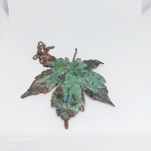 Broche de folha de bordo em cobre – joia eletroformada com folha verdadeira, pátina azul, broche botânico artístico feito à mão ES 31