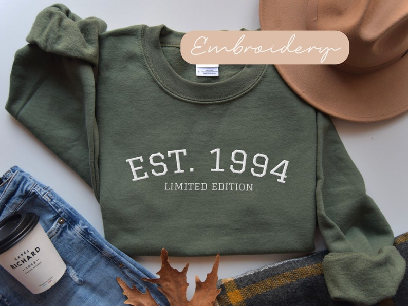 Est. 1994 Limited Edition embroidered crewneck sweatshirt