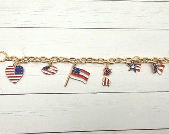 Gold USA Charm Bracelet