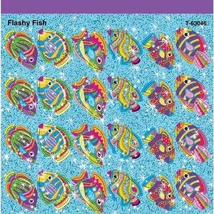 Puede incluir: Un juego de tres tazas de cerámica con un acabado mate moteado. Las tazas son en tonos crema, gris claro y gris oscuro. Cada taza tiene un diseño simple y minimalista, ideal para café o té.