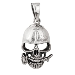 Véritable tête de mort en argent sterling 925 avec pendentif/breloque rose, tête de mort gothique tenant une rose collier avec chaîne | MONDE SILENCIEUX