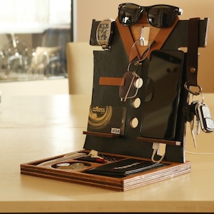 Personalized  Docking Station, Leather and Wooden, Desk Organizer, Gift for Husband , Phone Holder, Gift for Him, Dad Gift