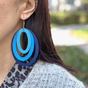 Cool Wood Earrings, Mismatched Round Earrings, Colorful Asymmetric Earrings, Oval Earrings, Abstract Earring, Lightweight Earring, Xmas Gift