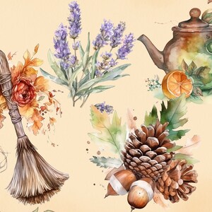 Pu&ograve; includere: Un'illustrazione ad acquerello di una collezione di elementi autunnali e floreali. L'illustrazione presenta una scopa, una teiera con una fetta di limone, una pigna con ghiande e un mazzo di lavanda.