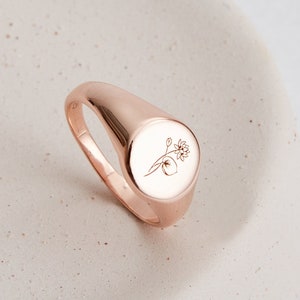 Birth Flower Ring • Signet Ring Women • Personalized Jewelry •  Handmade Jewelry • Birthday Gift for Her
