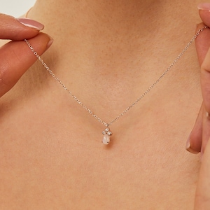 Collar de oro delicado / collar de ópalo / collar de plata / collar de oro rosa / collares para mujer / joyería minimalista, collar de declaración
