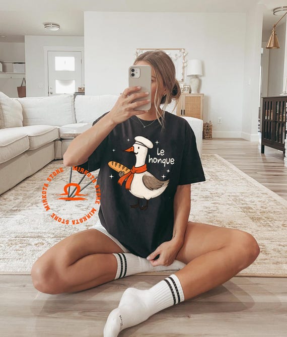 Le Honque Goose T-Shirt: Funny French Duck Lover Tee
