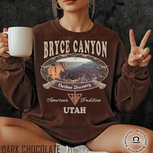 Retro Bryce Canyon Utah Sweatshirt, Vintage 90s Outdoor Discovery National Park Graphic Crewneck