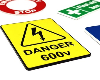 Engraved Plastic Labels | 0.5 - 10 inches | Colours and Metal Effect