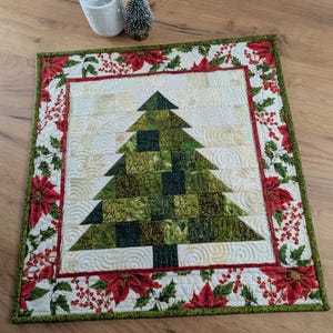 Christmas quilted tablecloth, table runner with Christmas tree, festive wall hanging, patchwork table quilt, winter blanket, decoration green 17&quot;