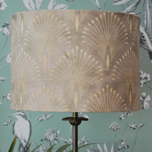 Gold Art Deco Lampenschirm, Gold Plume Design, Trommel Lampenschirm, Tisch und Decken Lampenschirm, Home Decor