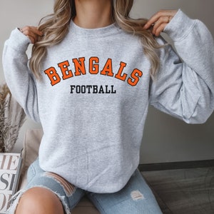 Gildan Bengals Ash Gray Crewneck Sweatshirt, Bengals Heavy Blend™ Crewneck, ash gray Bengals sweatshirt, Bengals pullover, Bengals shirt