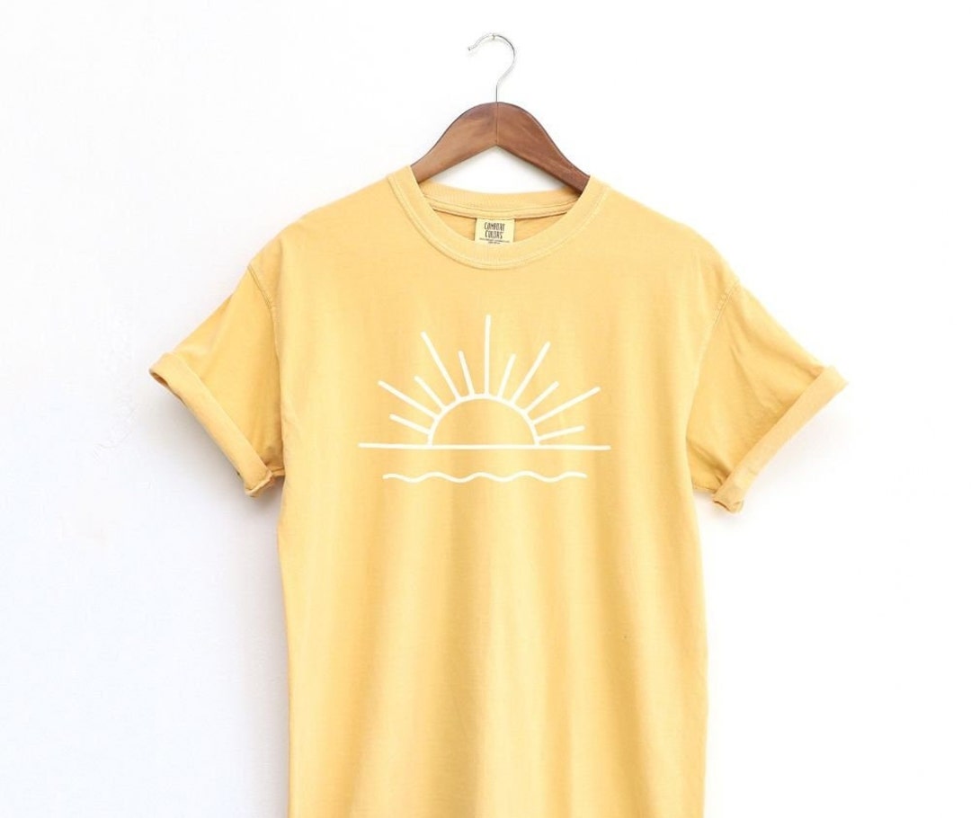 Sun Graphic Tee, Sun Shirt, Sun Tshirt, Sun Tee, Sun Top, Vintage Sun ...