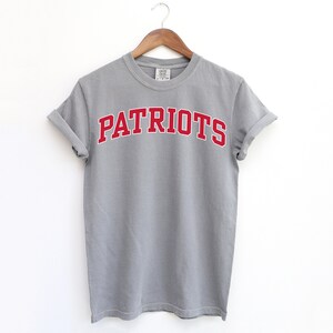 Comfort Colors Patriots shirt, Patriots tshirt, unisex Patriots t-shirt, Patriots gameday tee, Patriots fashion, Gift for Patriots fan