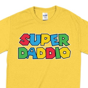 Super Daddio Father&#39;s Day T-shirt, Gaming T-shirt, Video Game T-Shirt, Funny Gamer Gifts for Men, Gamer Shirt Gift for Dad
