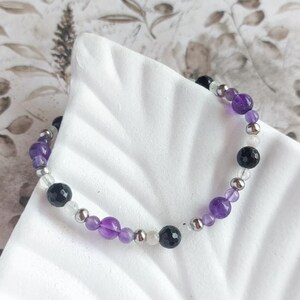 Amethyst Mondstein Armband, verstellbare Kristallperle, lila Schmuck, Pisces Geschenk