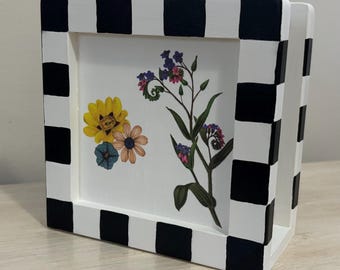Whimsical napkin holder, Floral napkin holder, Hand painted, Black and White checked, Checked napkin holder, Kitchen, Gift for Her, Decor