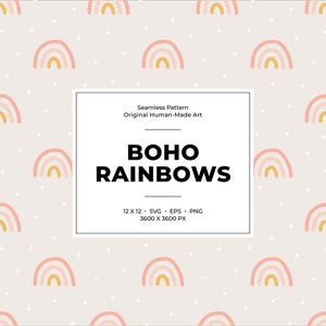 Op de afbeelding: Een naadloos patroon met herhaalde illustraties van pastelkleurige regenbogen met gele centra en roze bogen, tegen een lichtgrijze achtergrond met kleine witte stippen. Het ontwerp bevat de tekst "BOHO RAINBOWS" in een witte doos.