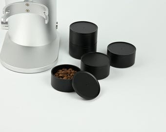 RoastReserve Single Dosing: Weigh & RDT in a single container made from anodized aluminium. Integrated one way valve to preserve your beans.