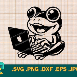 Pode incluir: Uma ilustração em preto e branco de um sapo usando um computador portátil. O sapo está sorrindo e tem olhos grandes. O laptop tem um logotipo da Apple branco na tela e o texto "EverPrintStudio" no lado.