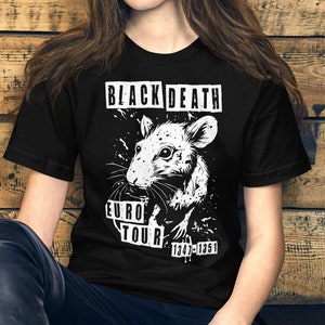 Medieval Black Death Rat Shirt | Black Death T-Shirt | Medieval Rat Shirt | Gothic Grunge Shirt | Horror Goth Aesthetic | European History