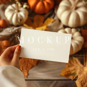 Makieta karty w dwóch rozmiarach PSD, makieta biletu na Halloween, makieta certyfikatu jesiennego, makieta gry na baby shower, makieta karty z podziękowaniami