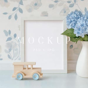 Maquette d'enseigne 8 x 10, maquette d'enseigne pour baby shower, signalisation de numéro de table garçon bleu, dessus de table de maquette de cadre d'enseigne, maquette PSD d'enseigne personnalisée florale