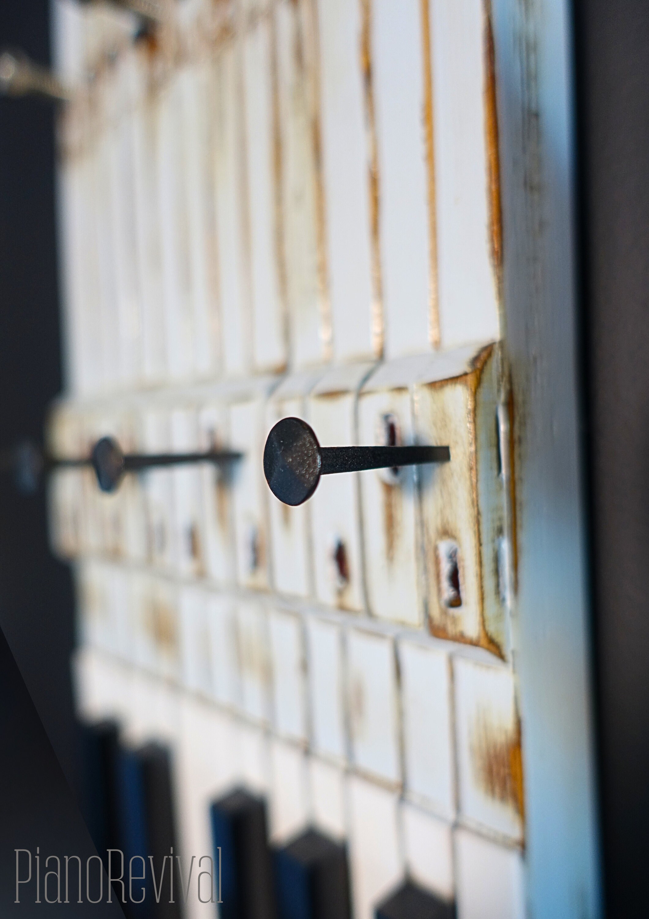 Bohemian Rhapsody: Rustic Piano Key Jewelry Rack / Key Holder With ...