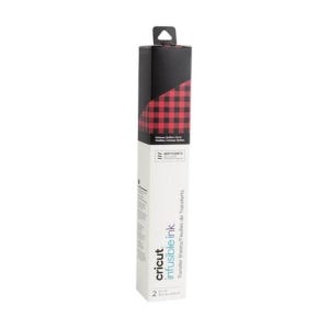 Könnte beinhalten: Eine Packung Cricut Infusible Ink Transferfolien in Rot und Schwarz mit Buffalo-Karomuster. Die Verpackung trägt den Hinweis "Transfer Sheets/Feuilles de Transferts".