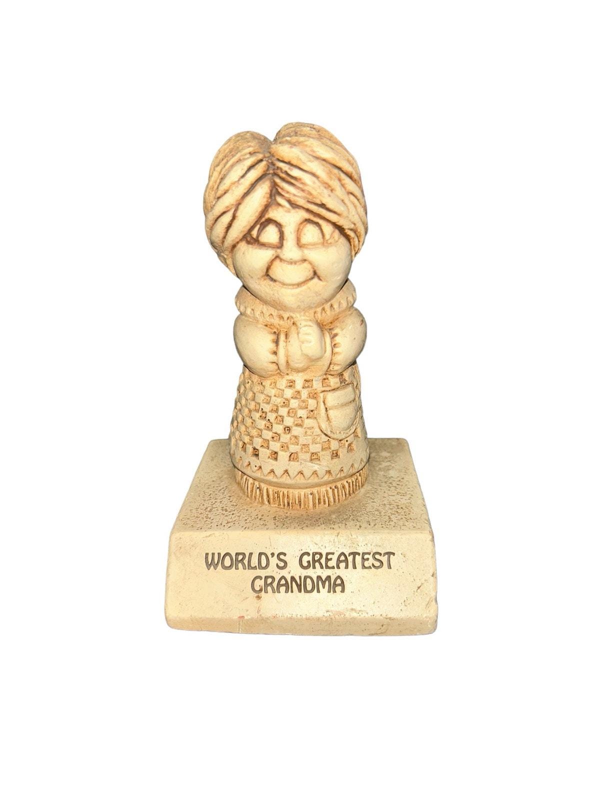 Vintage 1972 Paula Figur W-246 ""World's Greatest Grandma"" Figur W-246."
