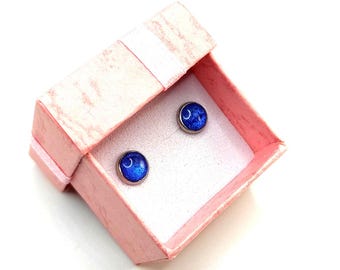 Handmade Surgical steel stud earrings , Small Sapphire Blue Resin Earrings , Hypoallergenic , 6mm Sapphire Blue Resin Screw-Back Earrings